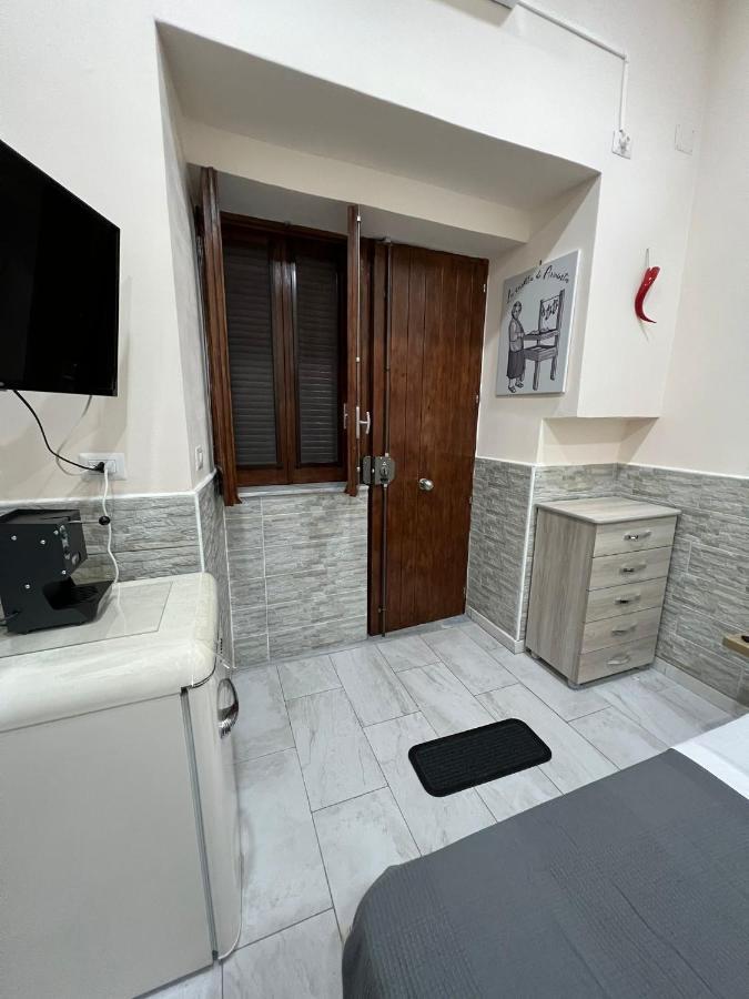 La Casetta Di Assunta Naples Exterior photo